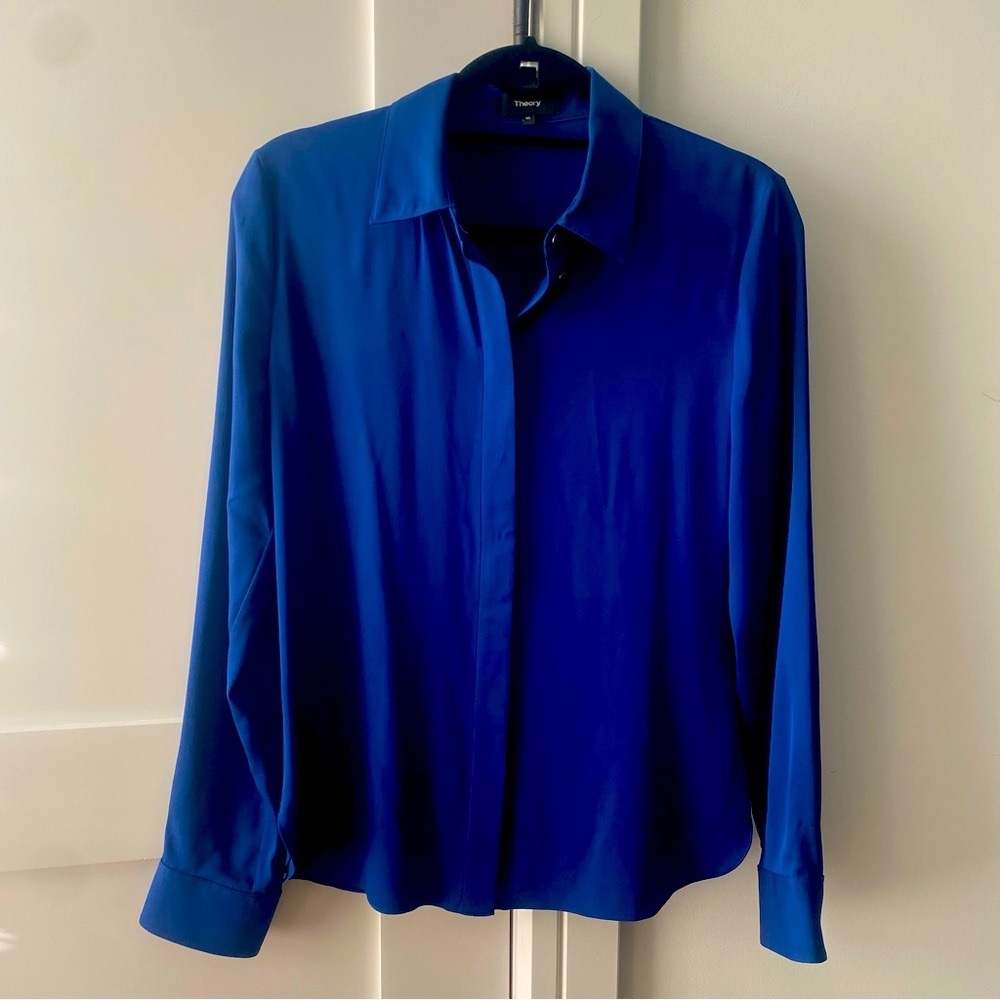Theory fitted silk blouse